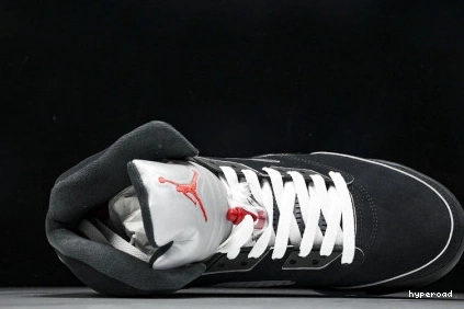 Hyperoad Metallic Jordan Air 5 “Black Reimagined” 0713